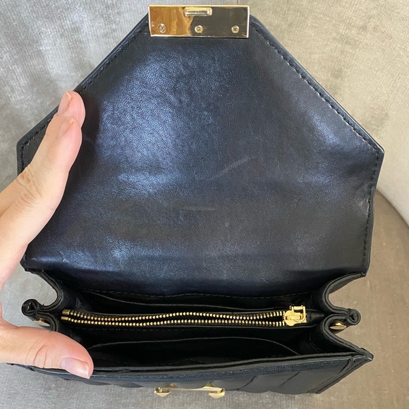 3 small/medium purses - Picture 5 of 13